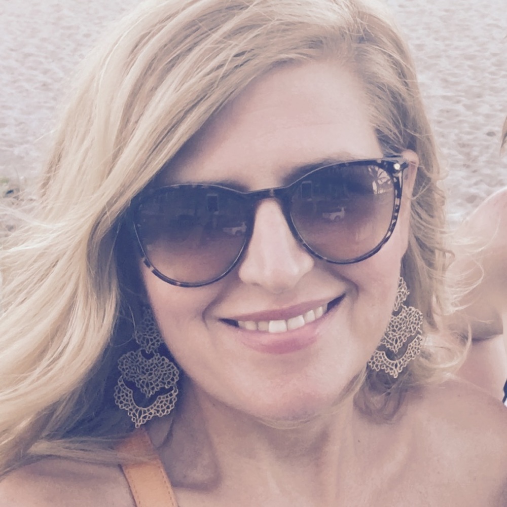 Meet your Posher, Andrea